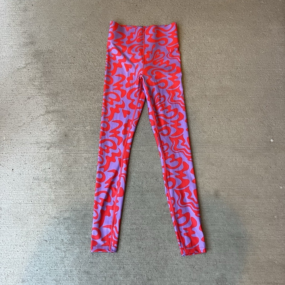 Savage X Fenty Women's Leggings Size S Red Purple Heart Print